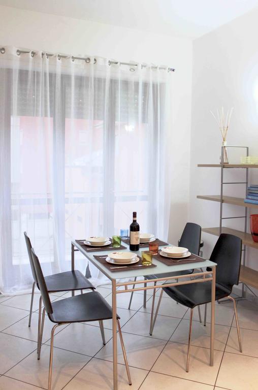 Casa Crissi Appartement Alba  Buitenkant foto