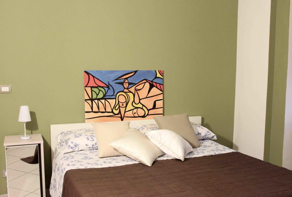Casa Crissi Appartement Alba  Buitenkant foto