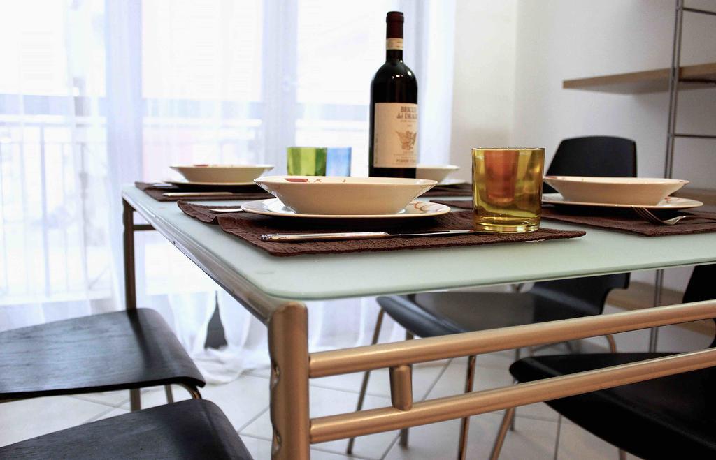 Casa Crissi Appartement Alba  Buitenkant foto