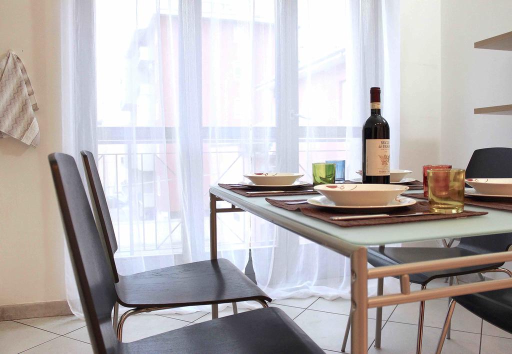 Casa Crissi Appartement Alba  Buitenkant foto