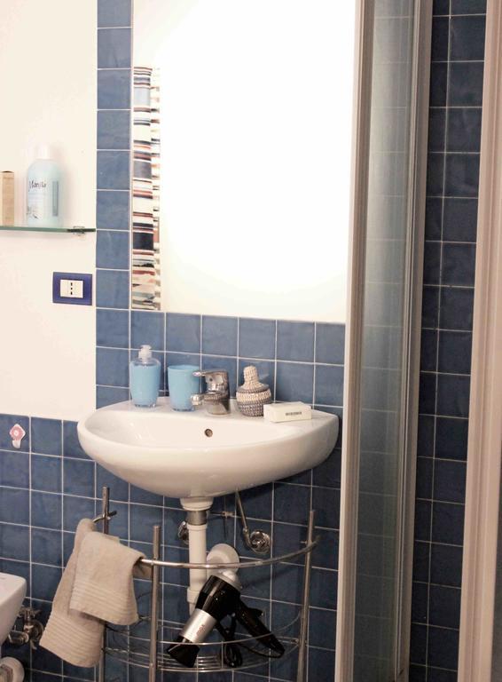 Casa Crissi Appartement Alba  Buitenkant foto