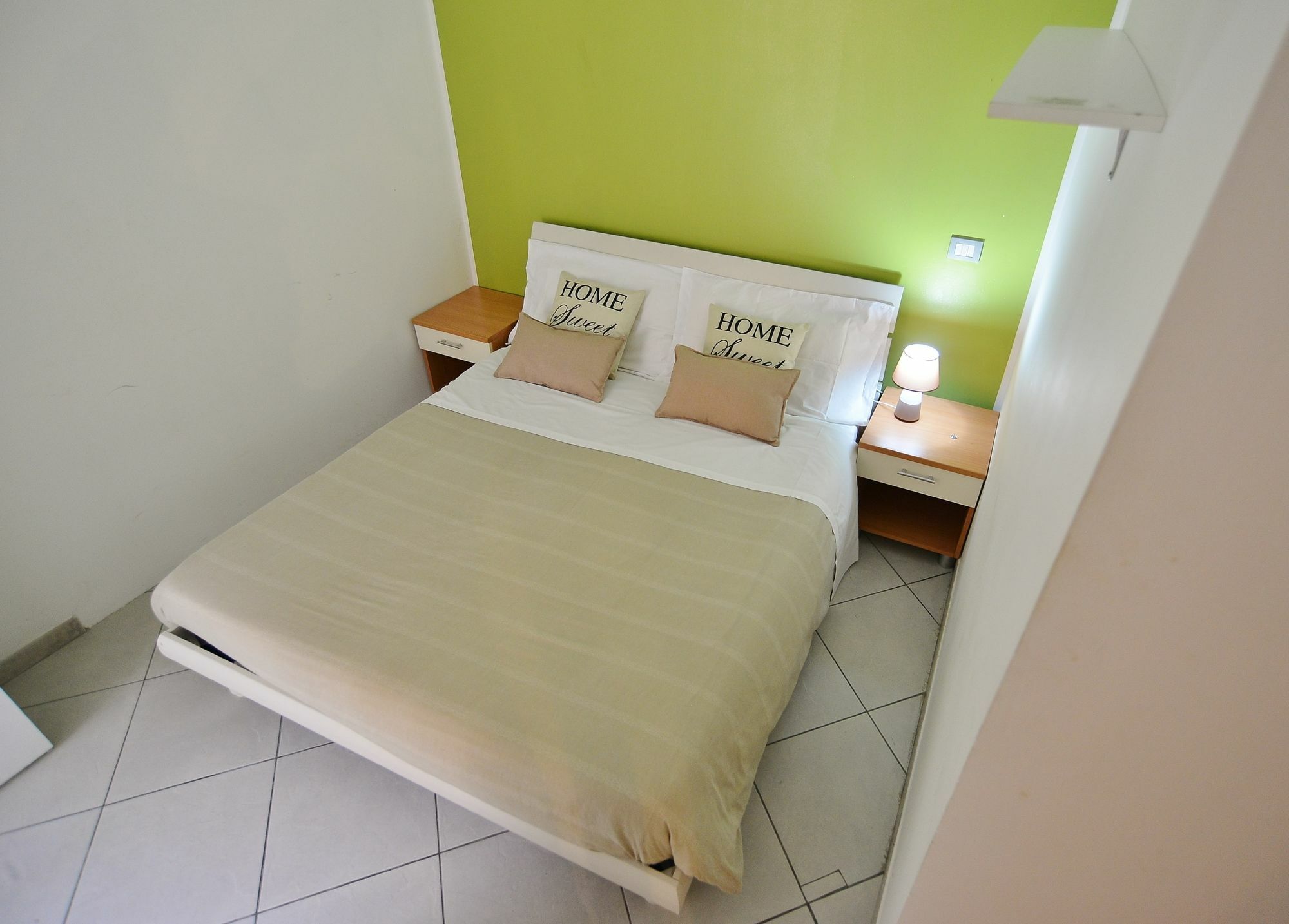Casa Crissi Appartement Alba  Buitenkant foto